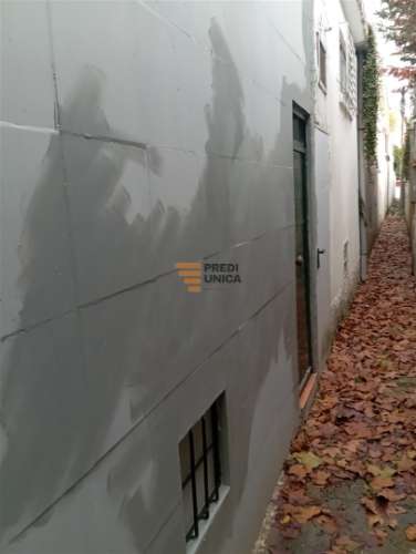 Moradia T2 Ramalde - Oferta ato escritura -Com rendimento