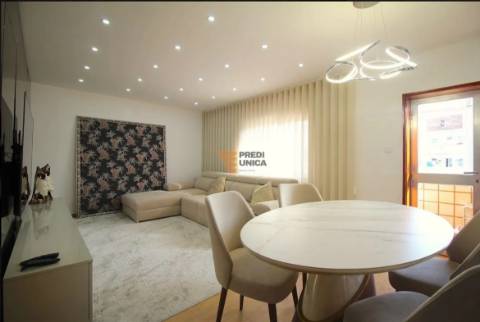 T2+1 Renovado em Ermesinde