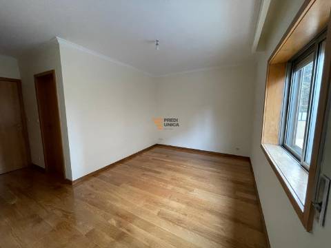 Apartamento T2 Renovado