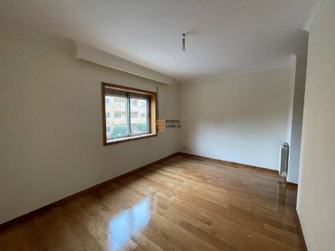 Apartamento T2 Renovado