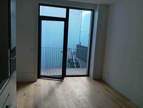 T0+1 com Licença AL