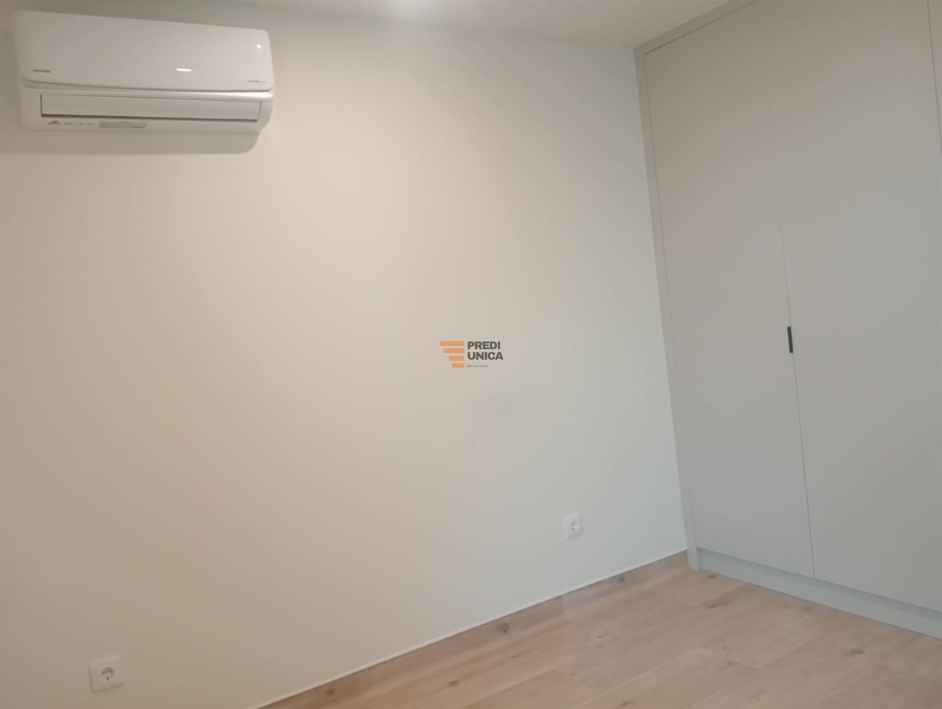 Apartamento T0 Venda em São Mamede de Infesta e Senhora da Hora,Matosinhos