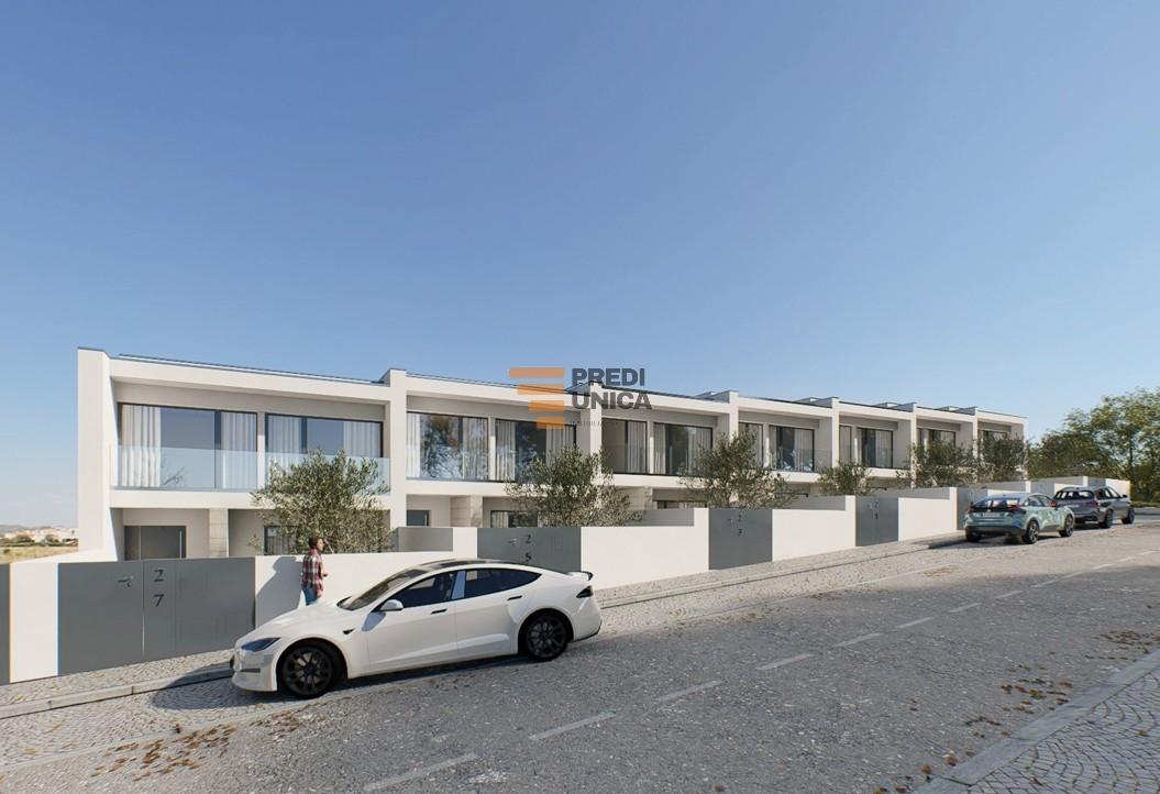 Moradia T3  Piscina
