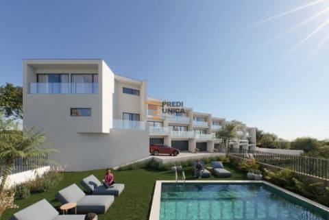 Moradia T3  Piscina