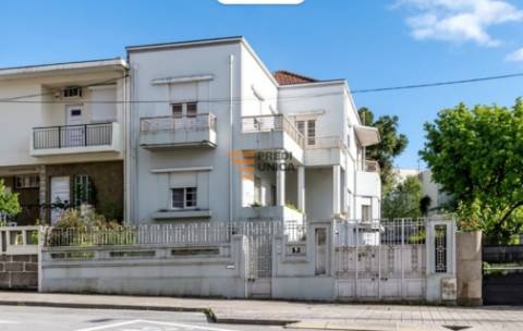 Moradia T6 Antas Porto