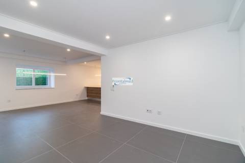 Moradia T3 TRIPLEX Venda em Barreiro e Lavradio,Barreiro