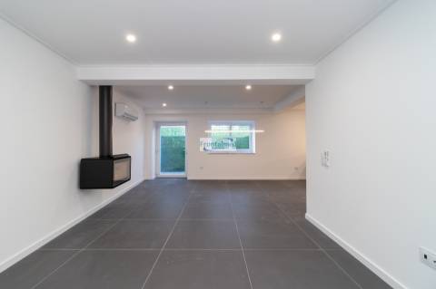 Moradia T3 TRIPLEX Venda em Barreiro e Lavradio,Barreiro