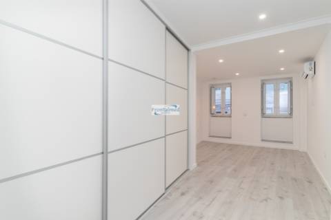 Moradia T3 TRIPLEX Venda em Barreiro e Lavradio,Barreiro