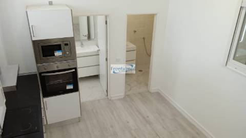 Loja  Venda em Alto do Seixalinho, Santo André e Verderena,Barreiro