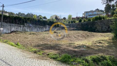Terreno para construção em Fonte Arcada - Penafiel