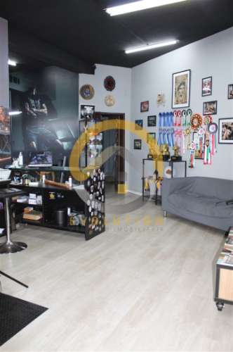 Loja no centro de Gaia para arrendamento