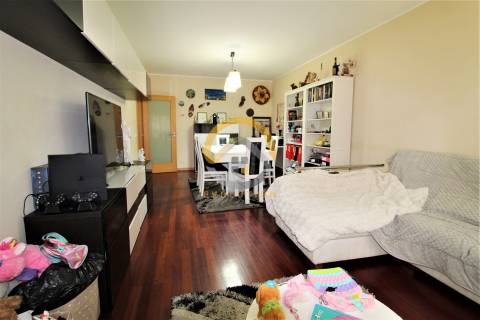 Apartamento T3+1 em São Mamede Infesta