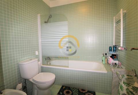 Apartamento T3+1 em São Mamede Infesta