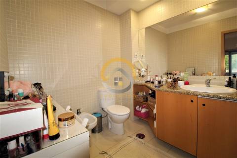 Apartamento T3+1 em São Mamede Infesta