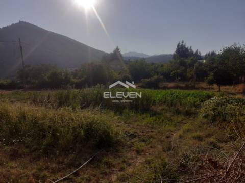 Terreno Para Moradia 4 Frentes Castelo Paiva