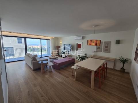 Apartamento de Luxo T3 no Empreendimento LE PARC