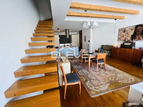 Excelente Moradia V4 Antas - Porto