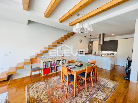 Excelente Moradia V4 Antas - Porto