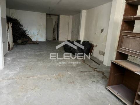 2 Prédios Centro do Porto com Comércio