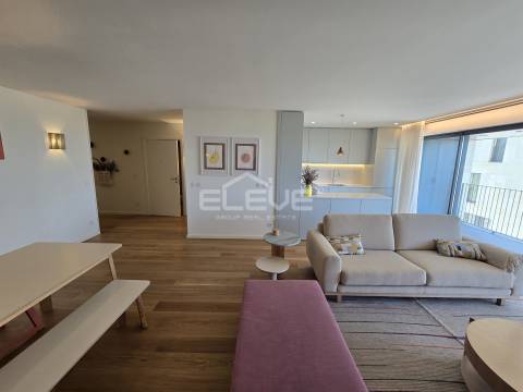 Apartamento de Luxo T3 no Empreendimento LE PARC