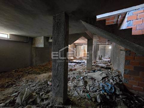 Fantástica Loja  na Madalena