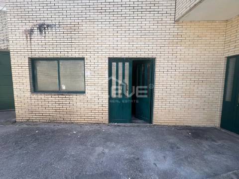 Fantástica Loja  na Madalena