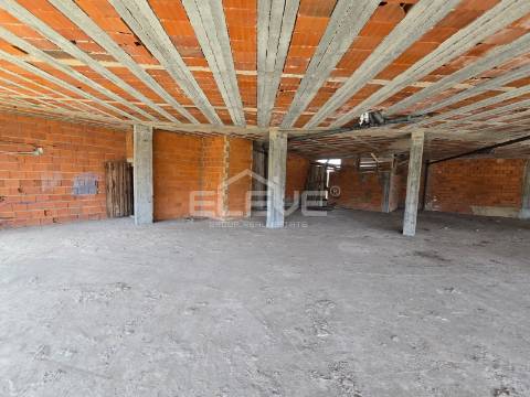 Fantástica Loja  na Madalena