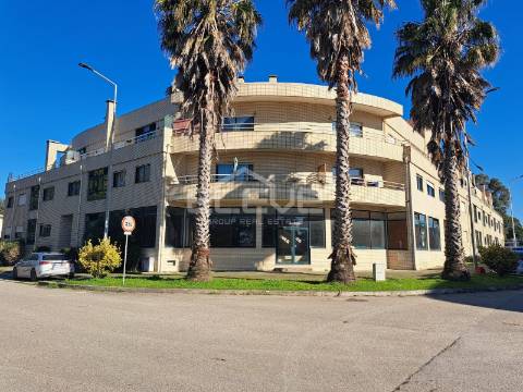 Fantástica Loja  na Madalena