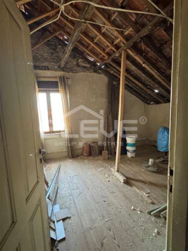 Moradia Para Remodelação Total – Vistas Rio Douro