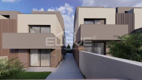 Villas da Marinha  a 700 metros das praias de São Félix da Marinha.