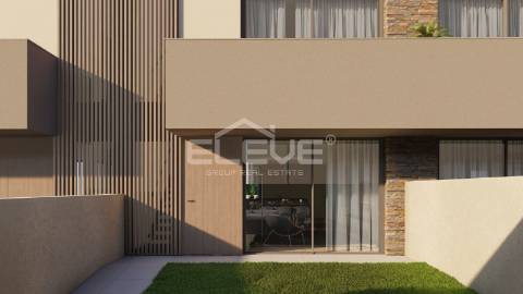 Villas da Marinha  a 700 metros das praias de São Félix da Marinha.