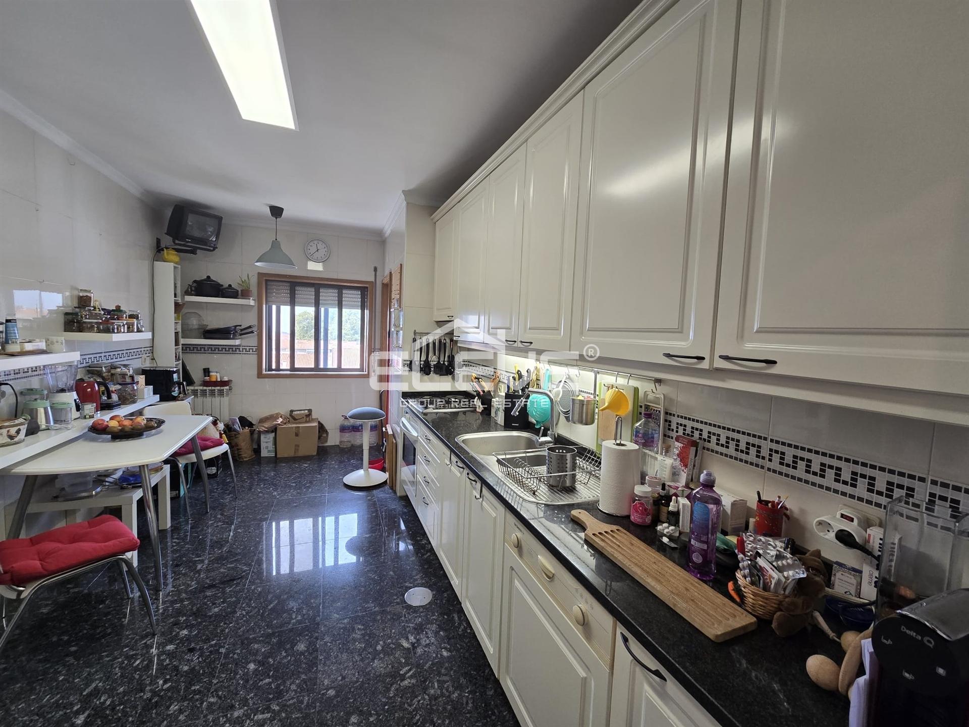 Espetacular T3 ao Metro Santo Ovideo