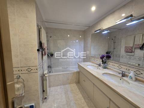 Espetacular T3 ao Metro Santo Ovideo