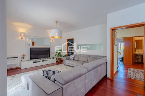 Moradia T5 Pedroso - Vila Nova de Gaia