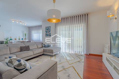 Moradia T5 Pedroso - Vila Nova de Gaia