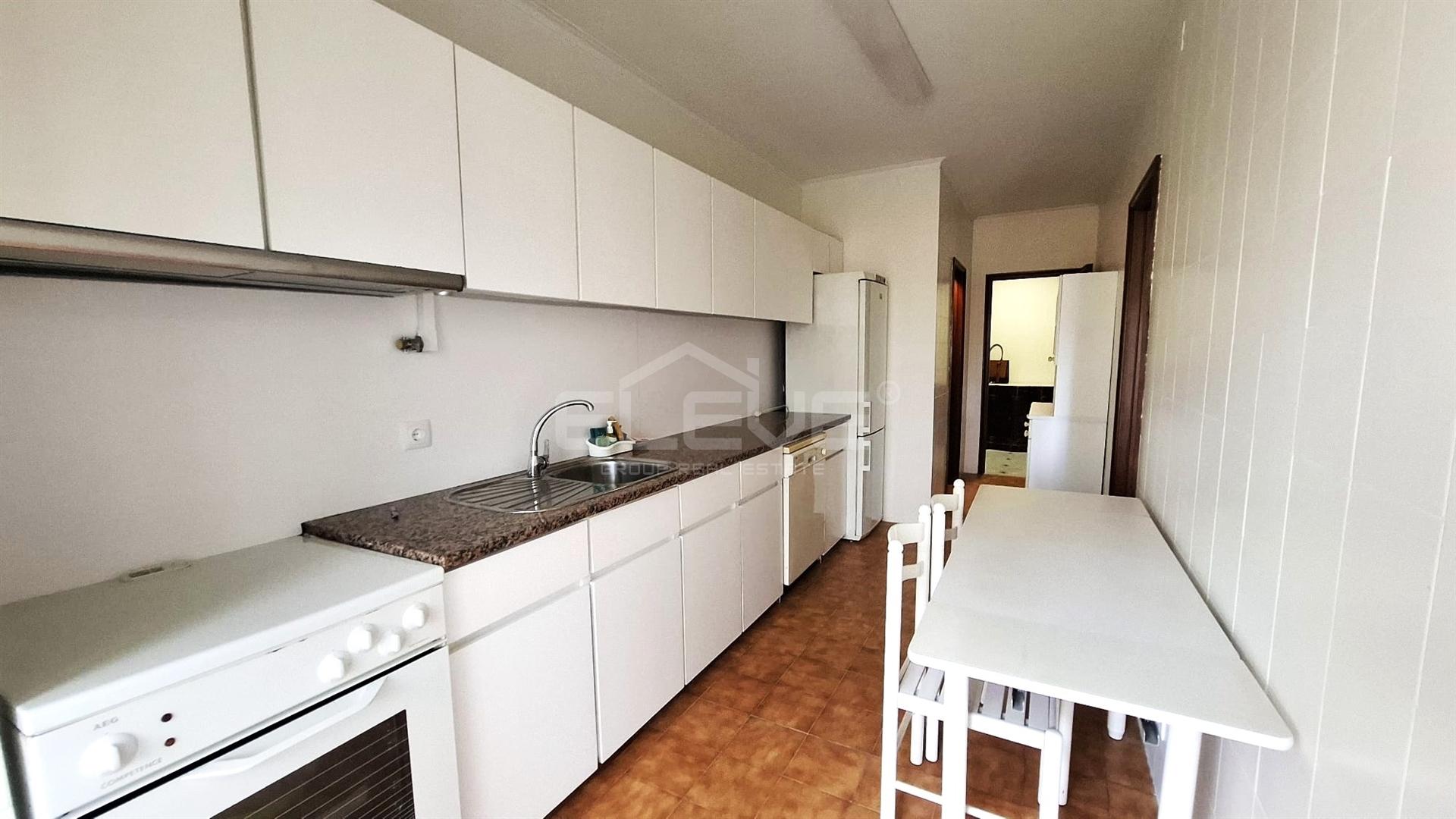 Apartamento T3 Arrendamento em Santa Marinha e São Pedro da Afurada,Vila Nova de Gaia