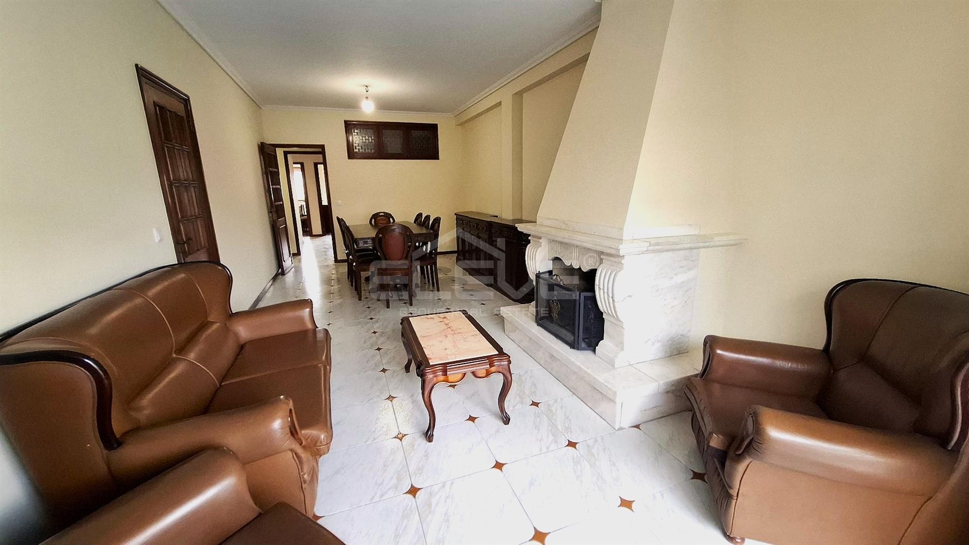 Apartamento T3 Arrendamento em Santa Marinha e São Pedro da Afurada,Vila Nova de Gaia