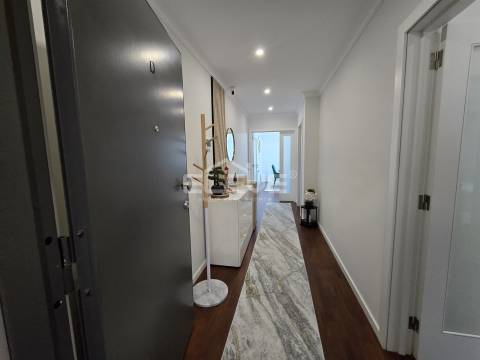 Apartamento T2 Venda em São João de Ver,Santa Maria da Feira