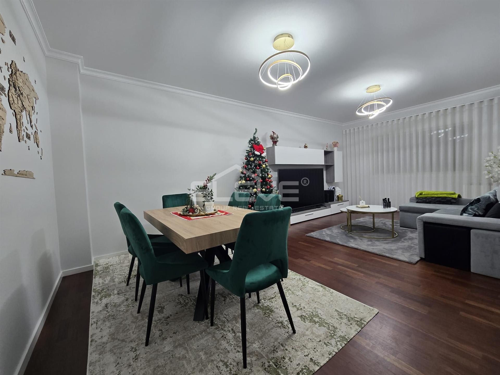 Apartamento T2 Venda em São João de Ver,Santa Maria da Feira