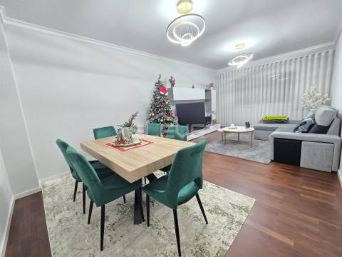 Apartamento T2 Venda em São João de Ver,Santa Maria da Feira