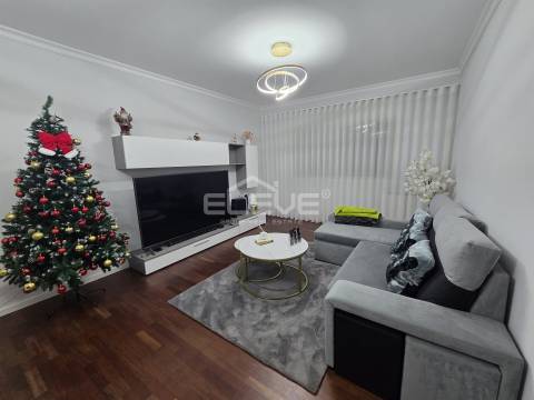 Apartamento T2 Venda em São João de Ver,Santa Maria da Feira