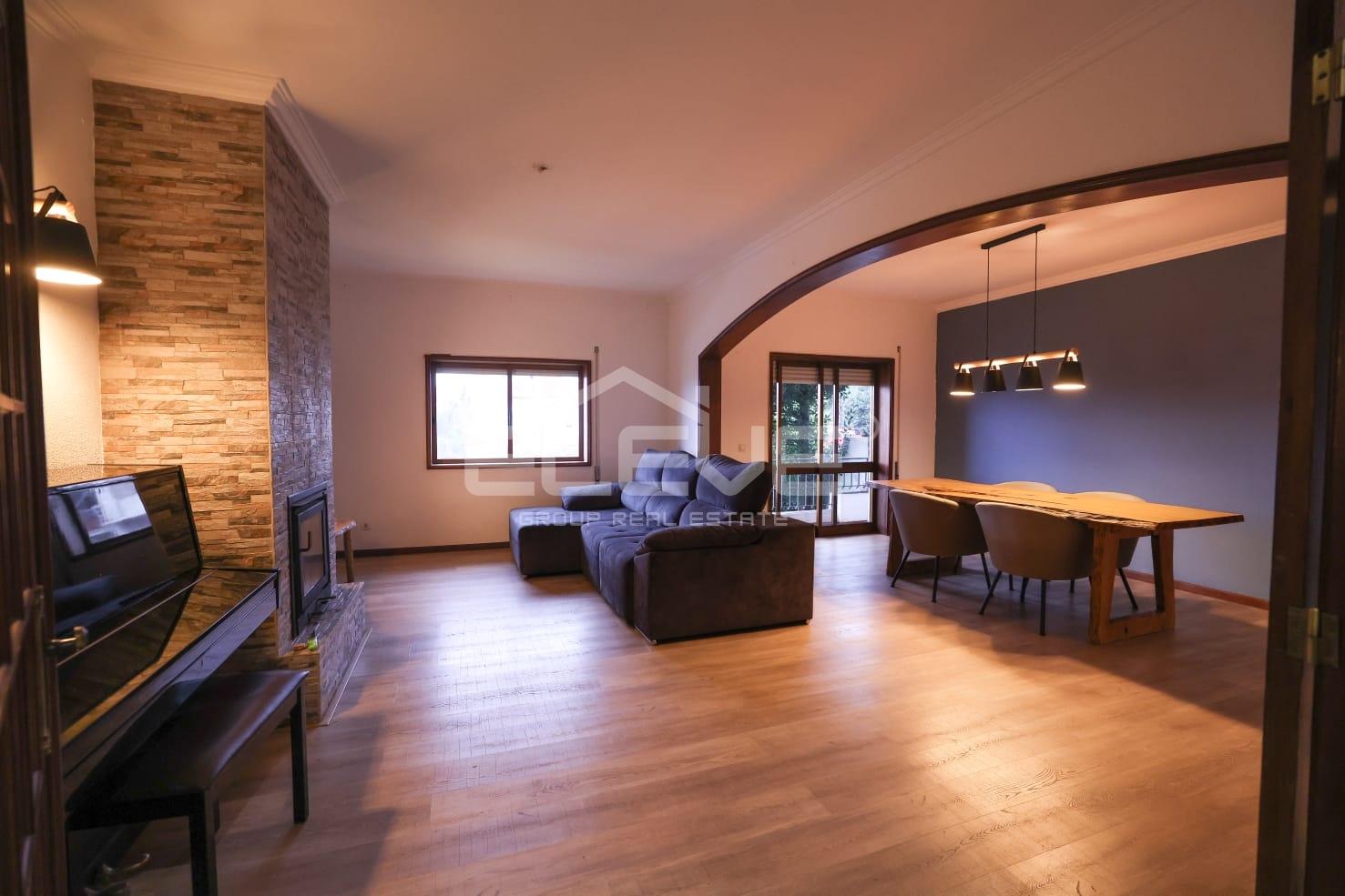 Moradia Geminada T3 Venda em Canelas,Vila Nova de Gaia