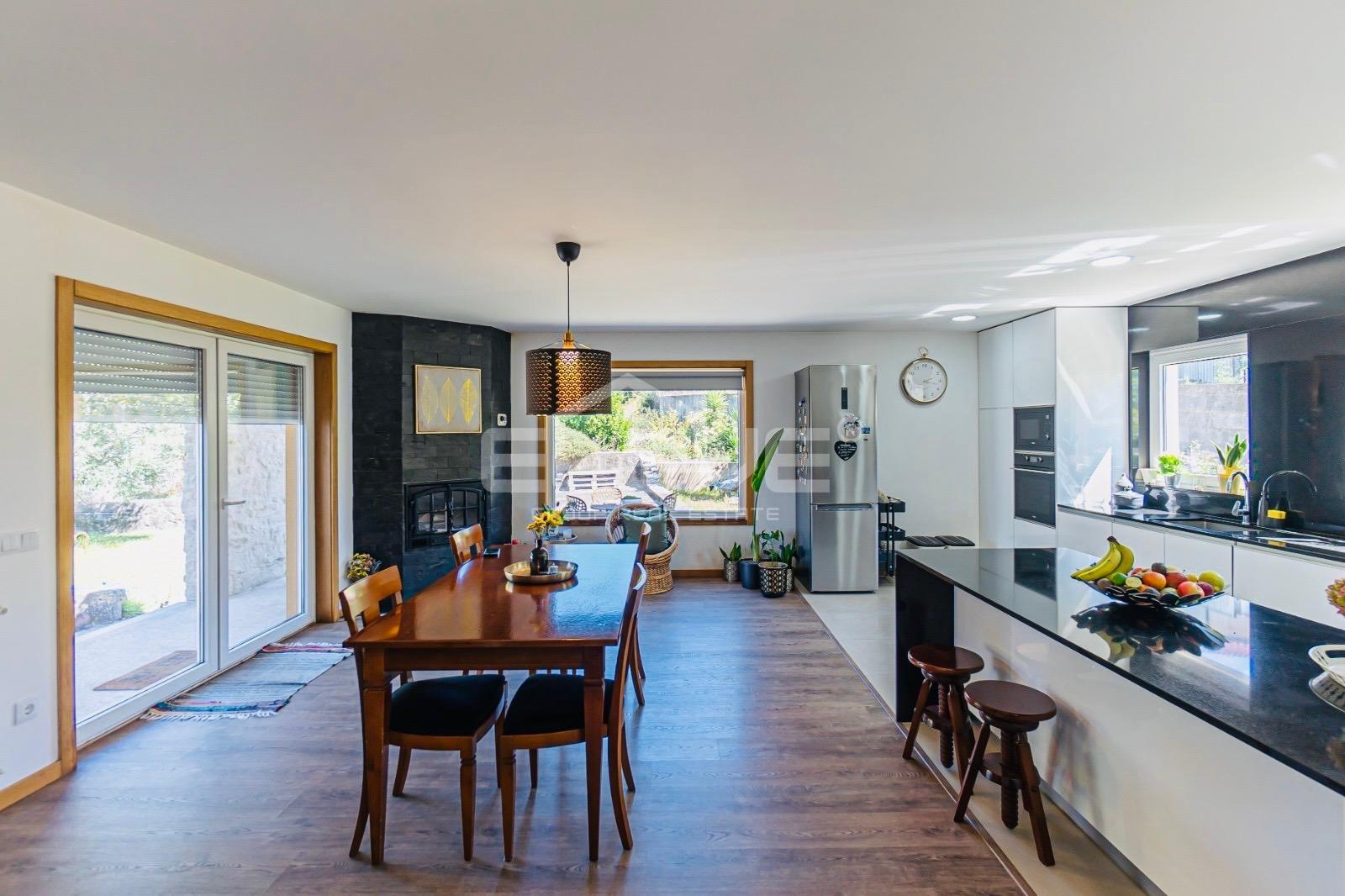 Moradia T3 Venda em Fajões,Oliveira de Azeméis