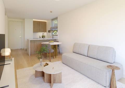 Excelente T2 Construção Jardins Arrábida