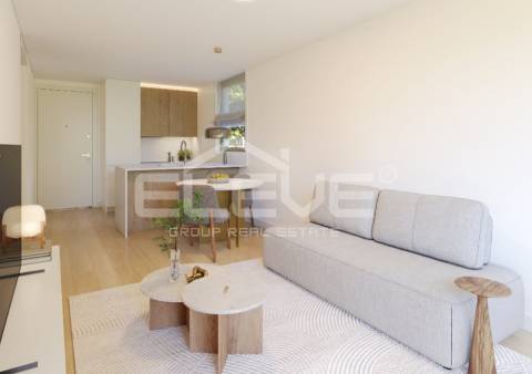 Excelente T0 Construção Jardins Arrábida