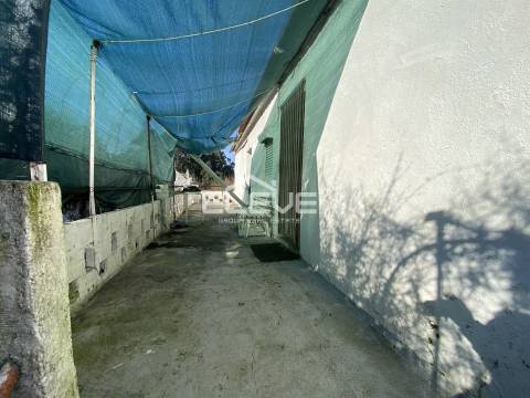 Moradia Devoluta T2 Venda em Venade e Azevedo,Caminha