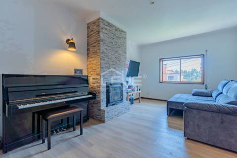 Espetacular Moradia T3 Rechousa - Gaia