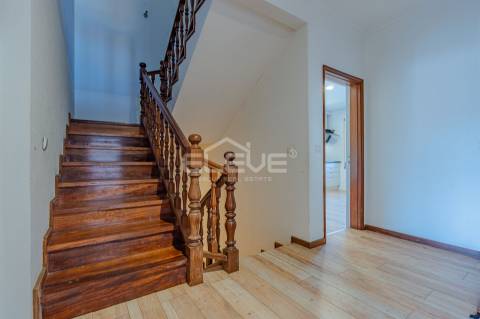 Espetacular Moradia T3 Rechousa - Gaia