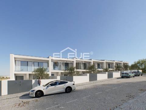 MORADIA ( EMPREENDIMENTO CASA DAS OLIVEIRAS )