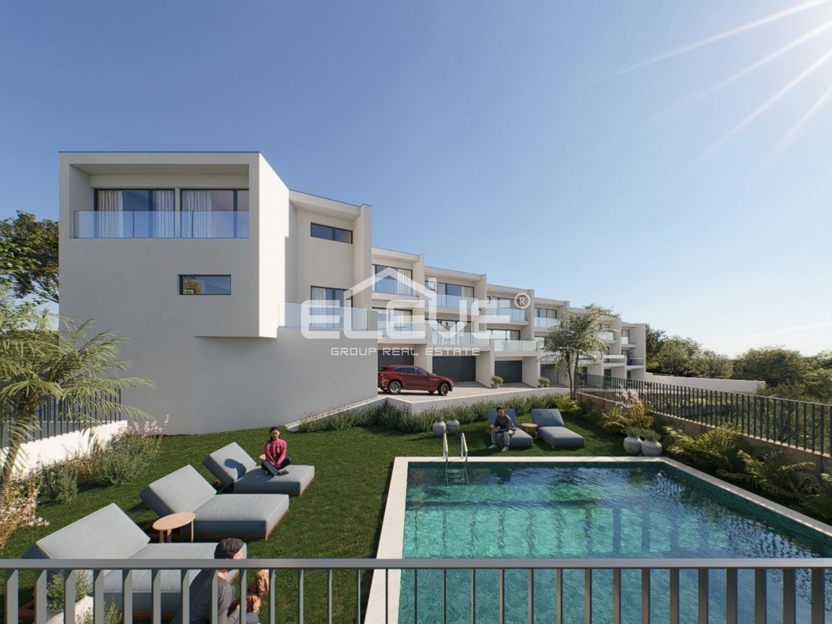 MORADIA ( EMPREENDIMENTO CASA DAS OLIVEIRAS )